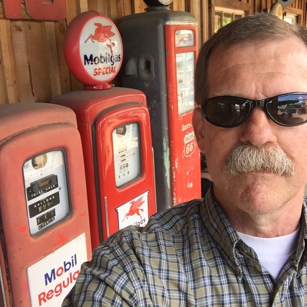 Meet your Posher, Mark